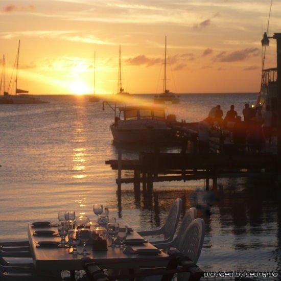 Anegada Reef Hotel เดอะเซทเทิลเมนต์ ร้านอาหาร รูปภาพ