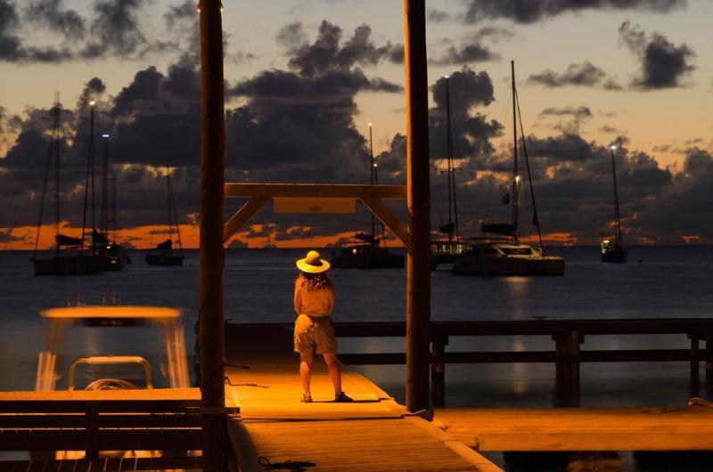 Anegada Reef Hotel เดอะเซทเทิลเมนต์ ภายนอก รูปภาพ